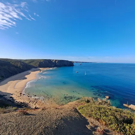 Falesias Da Arrifana Κατάλυμα σε φάρμα Praia da Arrifana