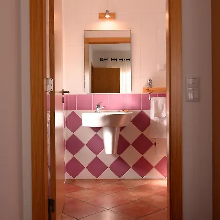 Falésias Da Arrifana Séjour à la ferme *