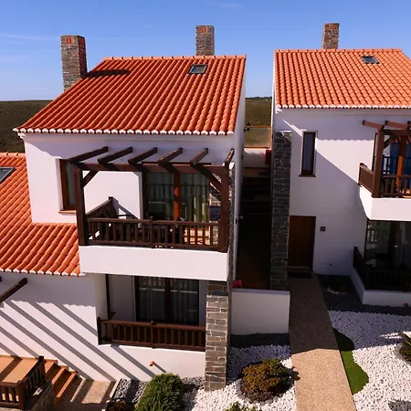 Agroturismo Falésias Da Arrifana