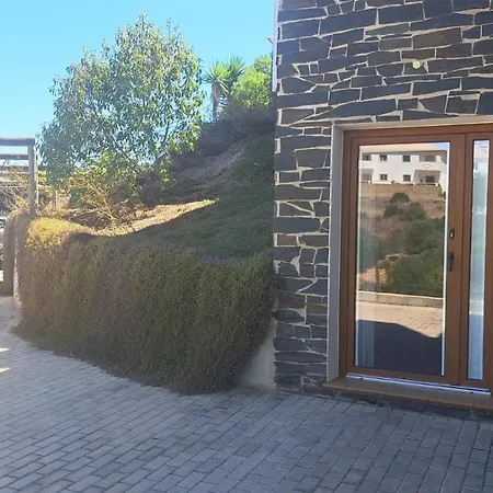 Agroturismo Falésias Da Arrifana *